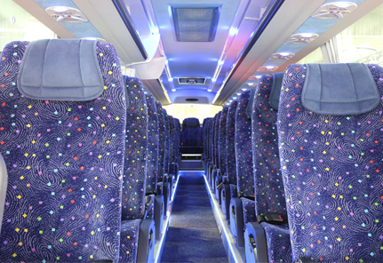 10 Questions to Ask When Hiring a Party Bus